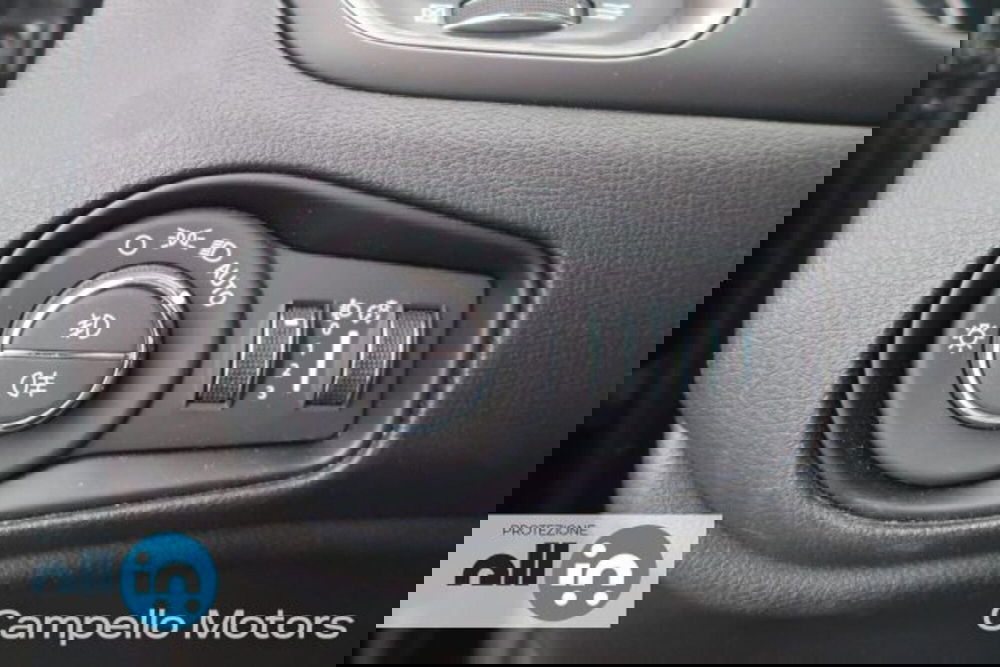 Jeep Renegade usata a Venezia (16)