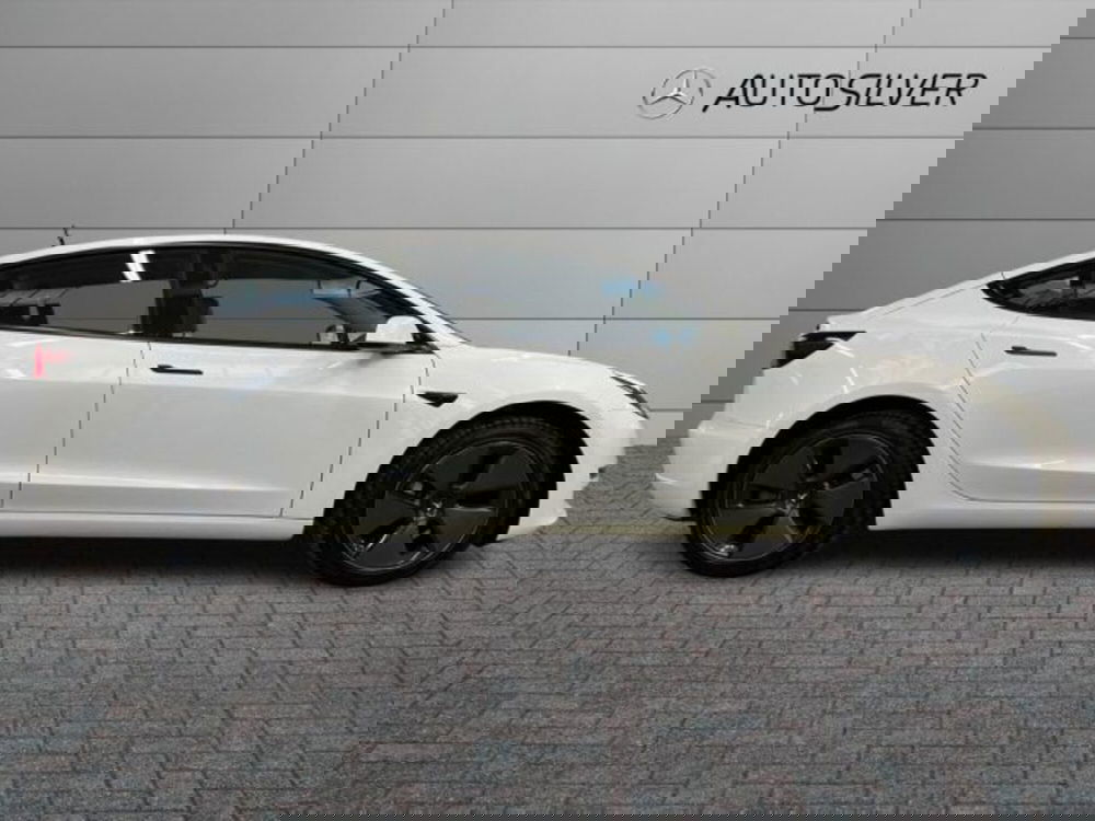 Tesla Model 3 usata a Verona (5)