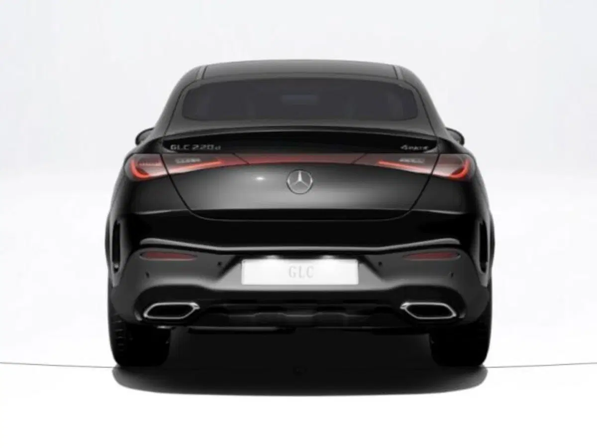Mercedes-Benz GLC nuova a Verona (4)