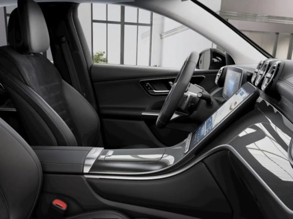 Mercedes-Benz GLC nuova a Verona (6)