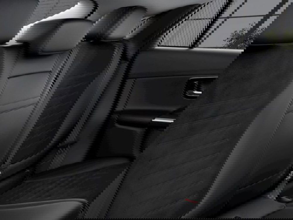 Mercedes-Benz GLC nuova a Verona (7)