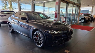 Alfa Romeo Giulia 2.2 Turbodiesel 210 CV AT8 AWD Q4 Veloce nuova a Modena
