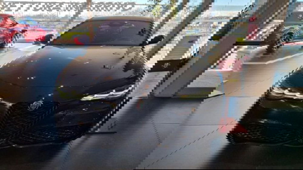 Alfa Romeo Giulia nuova a Modena (2)