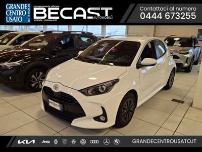 Toyota Yaris 1.0 5 porte Active del 2023 usata a Brendola