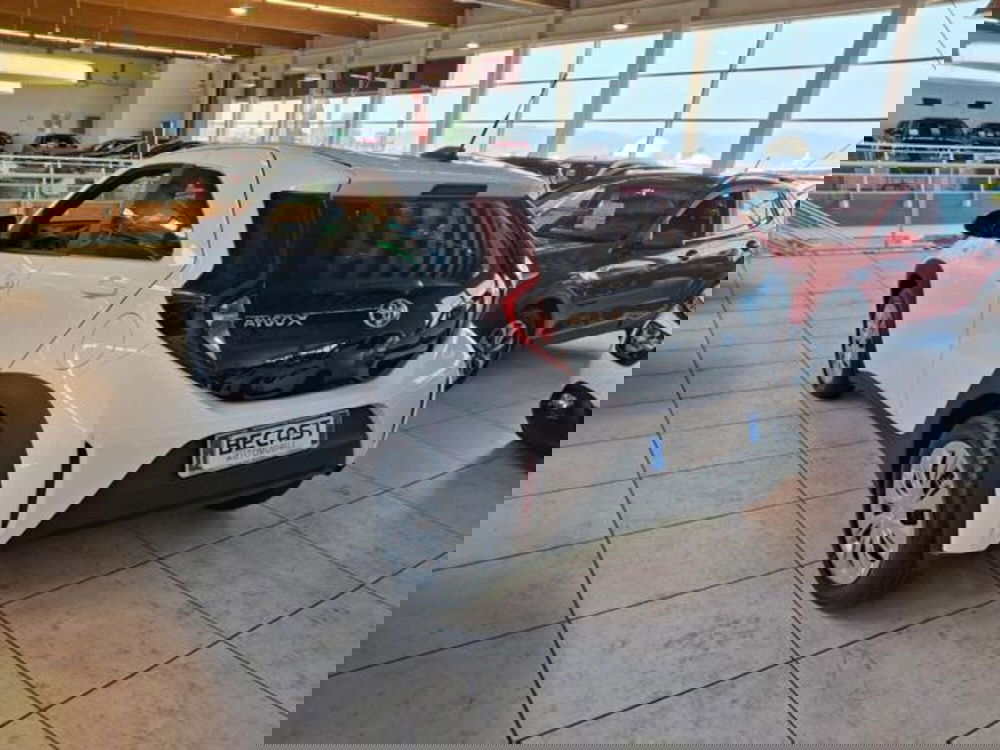 Toyota Aygo X nuova a Vicenza (4)