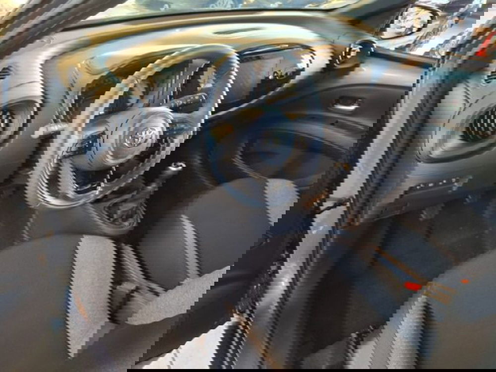 Toyota Aygo X nuova a Vicenza (7)