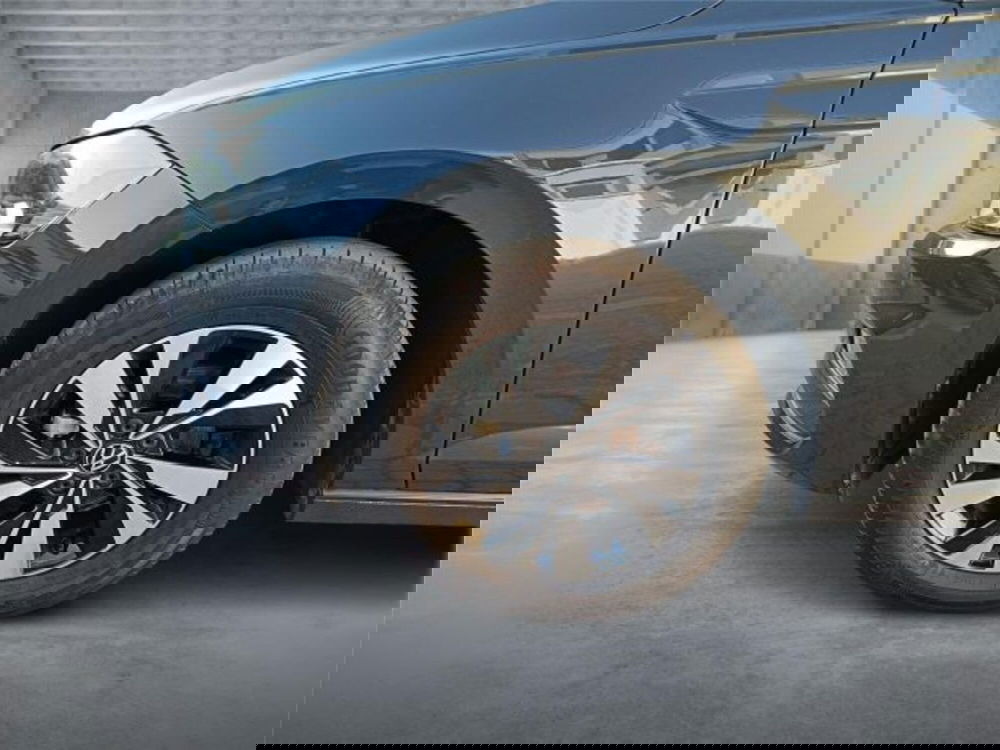 Volkswagen Polo usata a Bari (8)