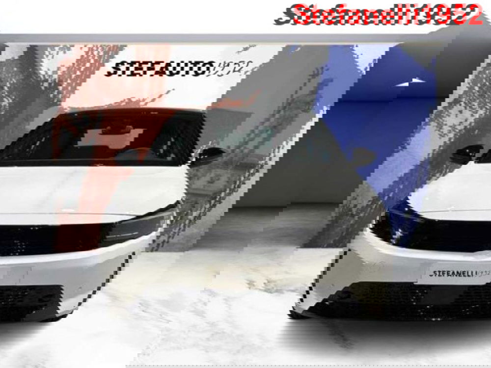 Opel Corsa nuova a Bologna (4)