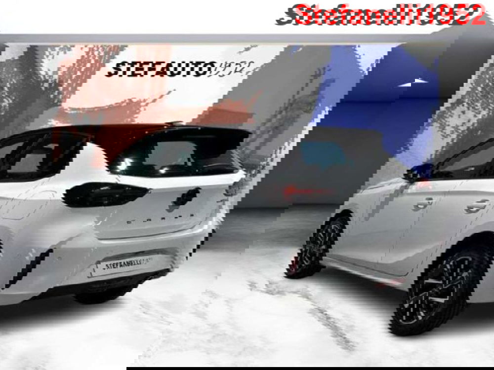 Opel Corsa nuova a Bologna (5)