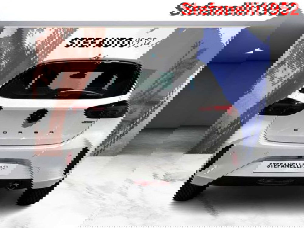 Opel Corsa nuova a Bologna (6)