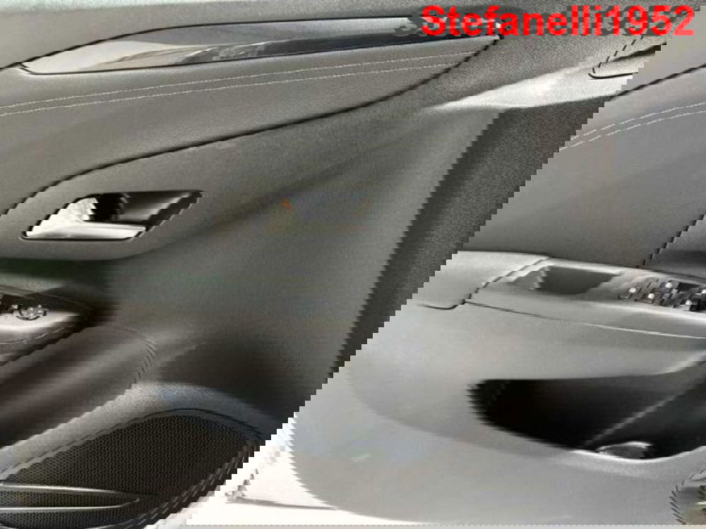 Opel Corsa nuova a Bologna (10)