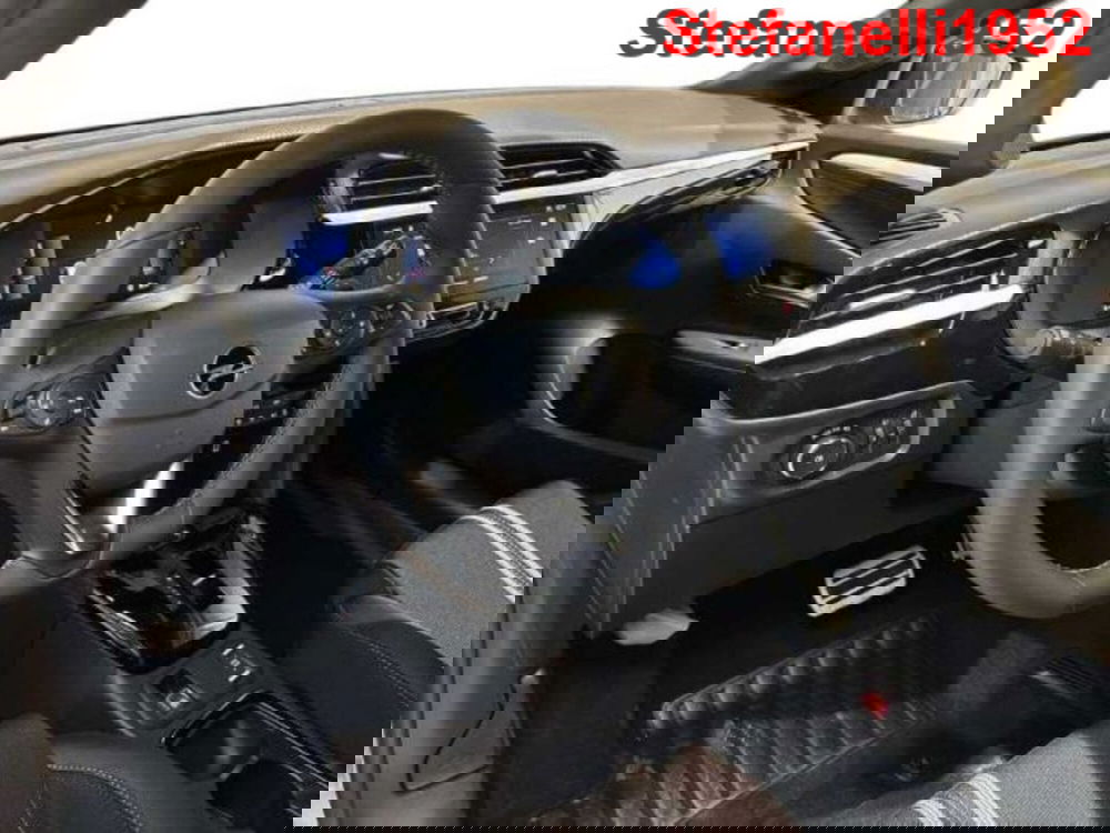 Opel Corsa nuova a Bologna (11)