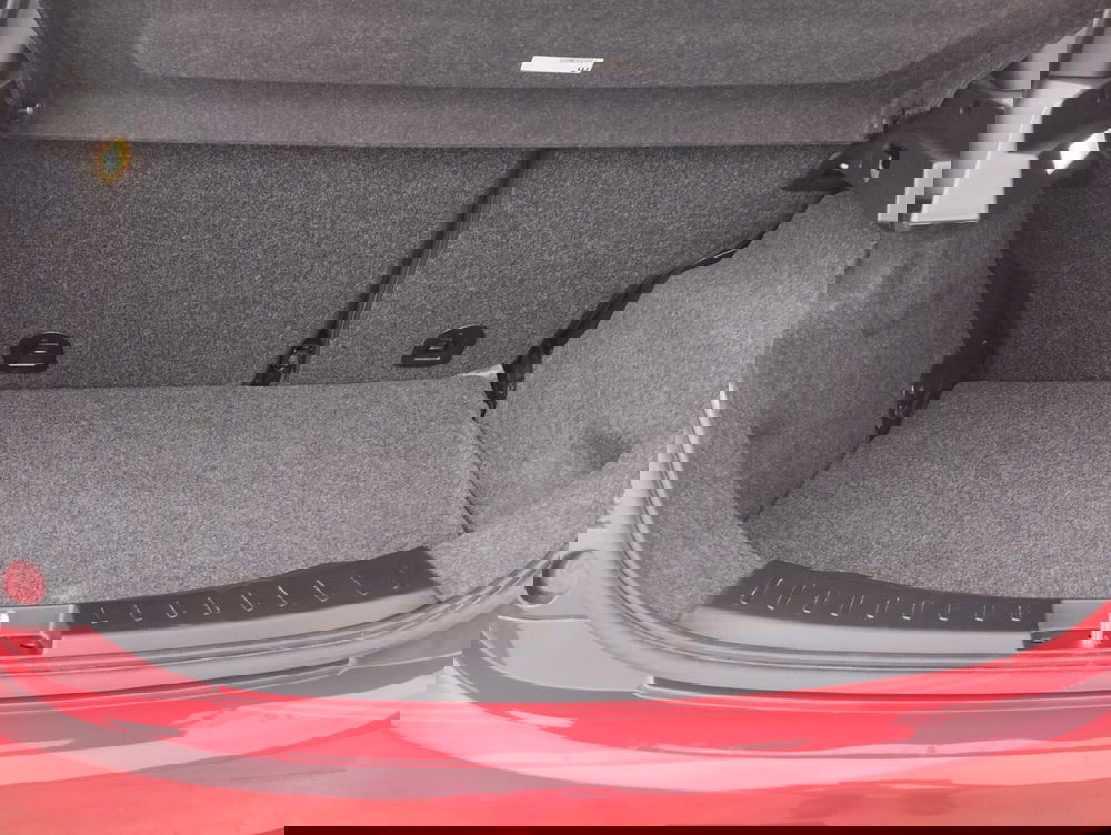 Lancia Ypsilon usata a Asti (20)