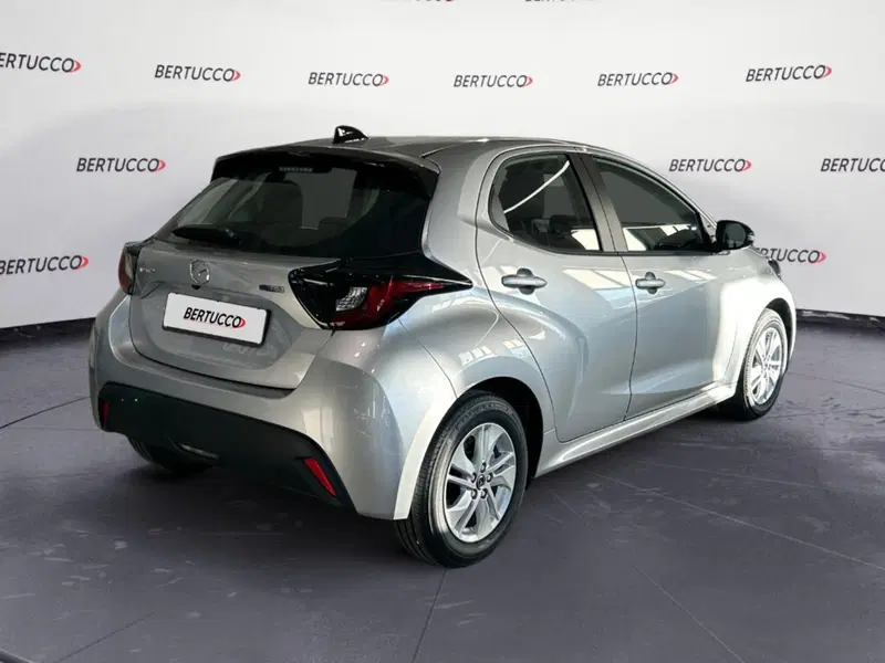 Mazda Mazda2 Hybrid nuova a Verona (3)