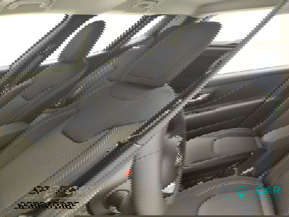 Jeep Renegade nuova a Como (11)