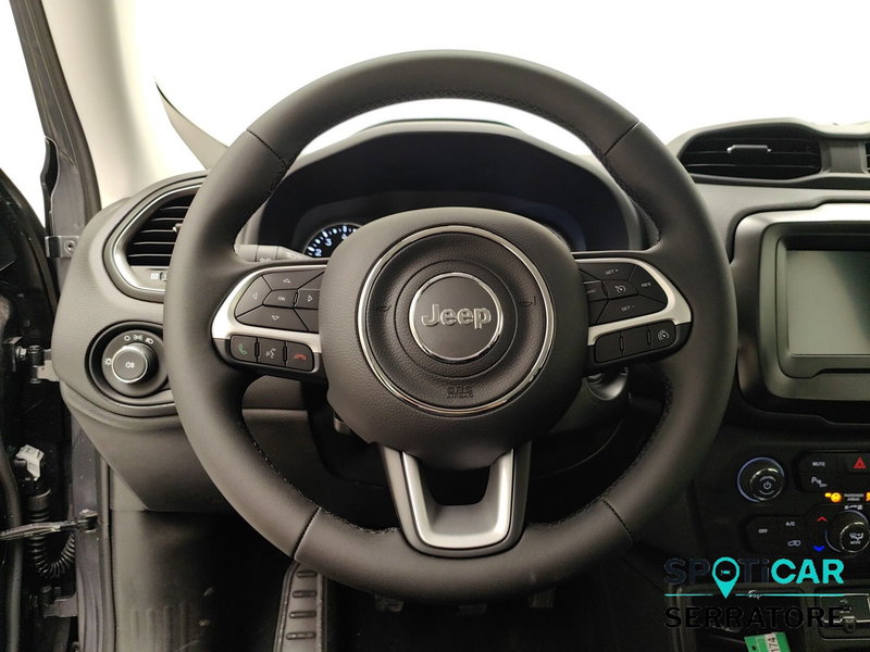 Jeep Renegade nuova a Como (16)