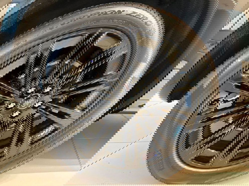 Land Rover Range Rover Evoque nuova a Torino (10)