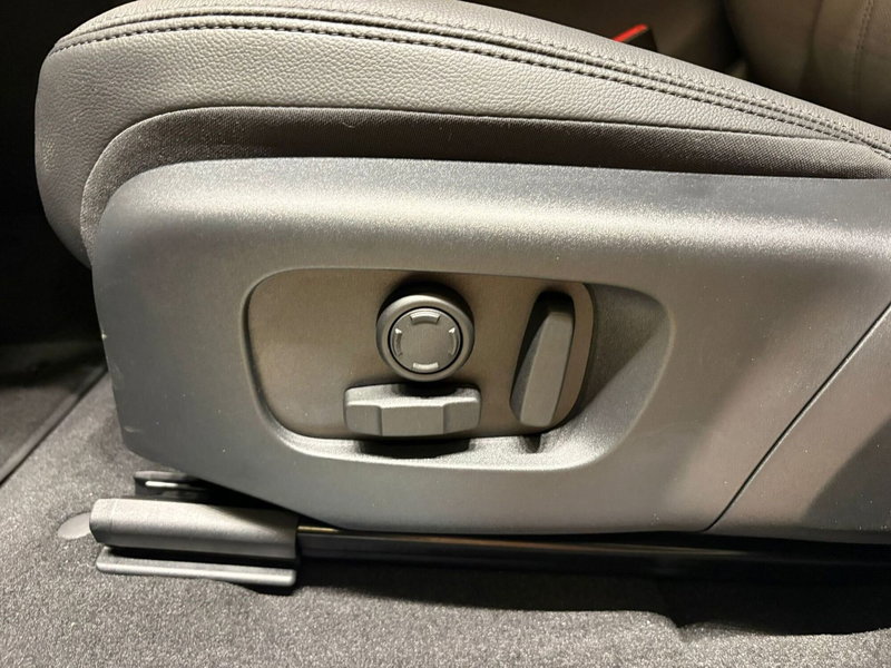 Land Rover Range Rover Evoque nuova a Torino (12)