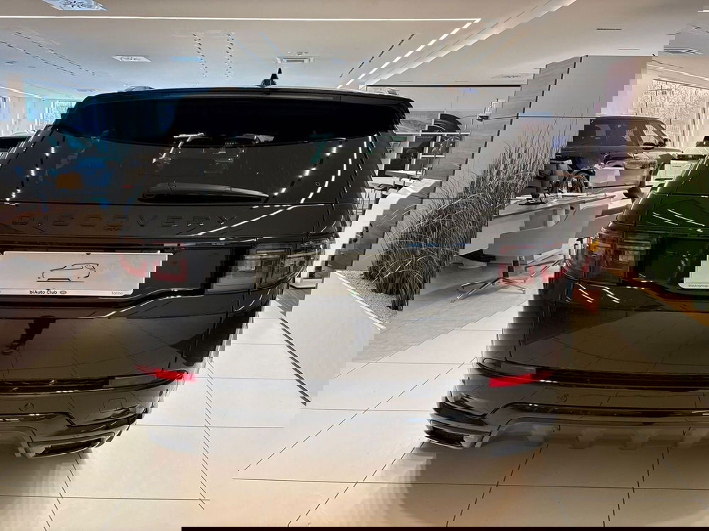 Land Rover Discovery Sport nuova a Torino (4)