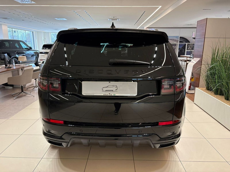 Land Rover Discovery Sport nuova a Torino (4)