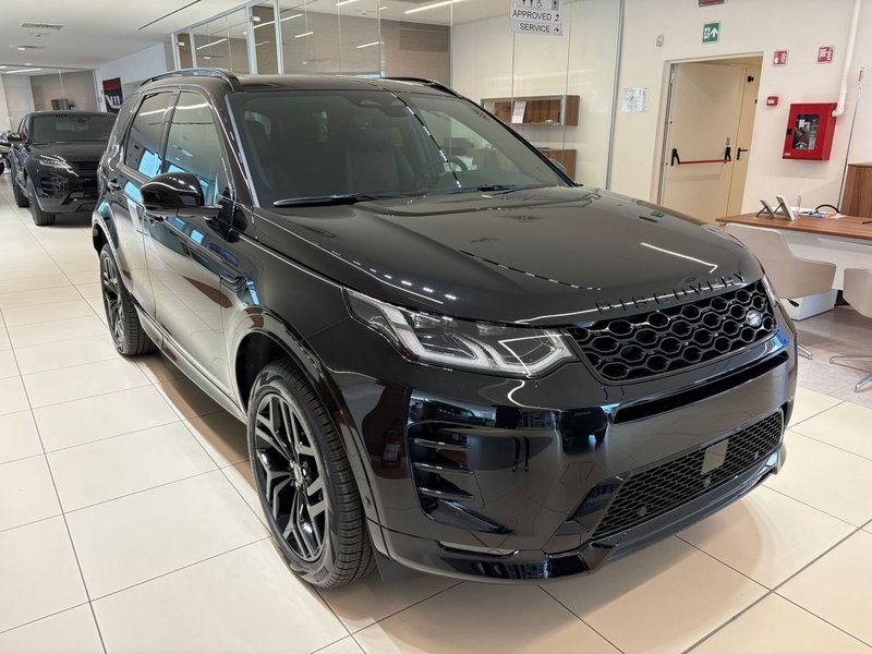 Land Rover Discovery Sport nuova a Torino (5)