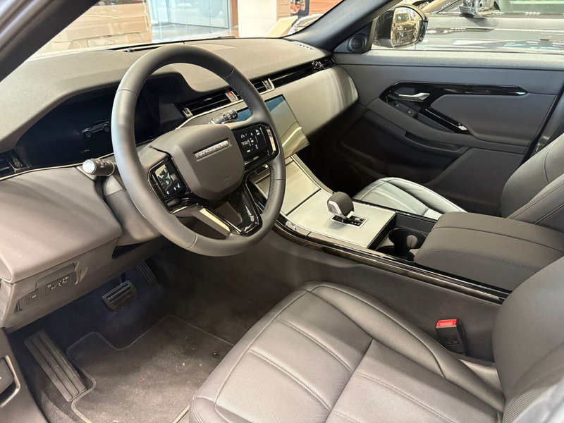 Land Rover Range Rover Evoque nuova a Torino (6)