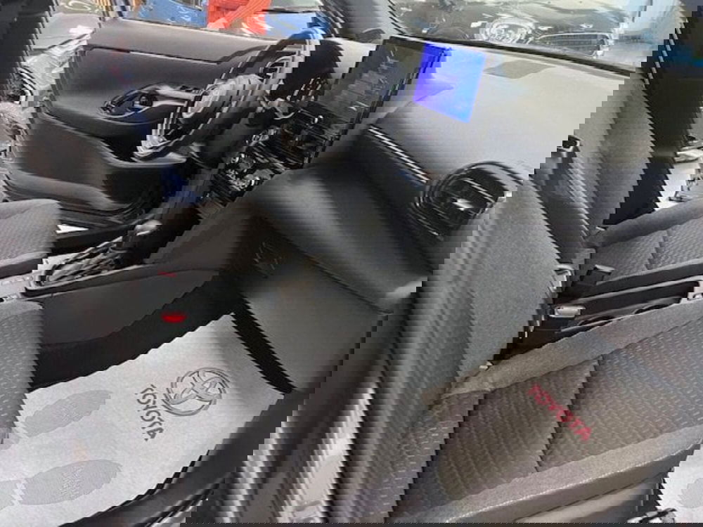 Toyota Yaris Cross usata a Prato (7)