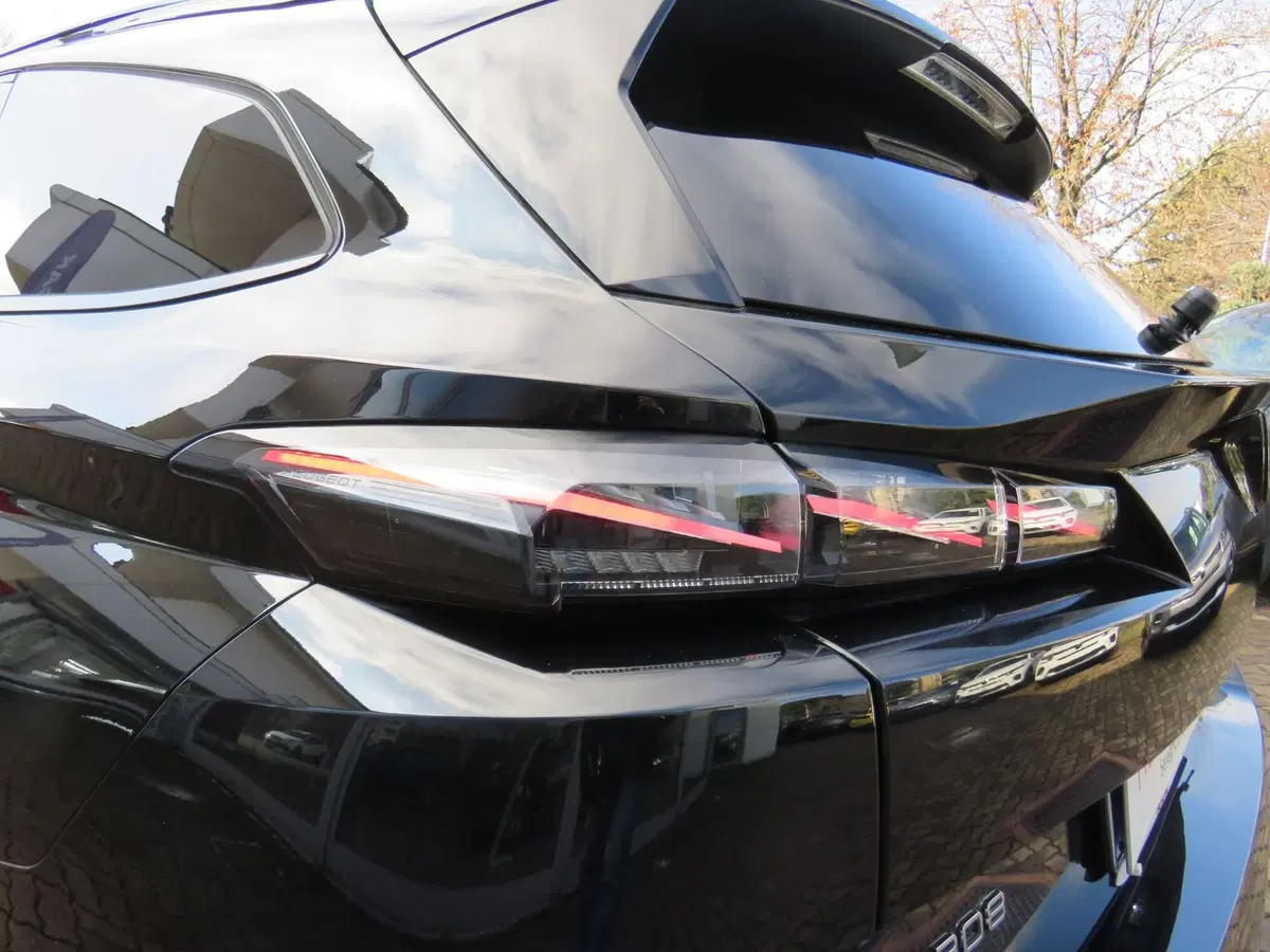 Peugeot 308 SW usata a Monza e Brianza (7)