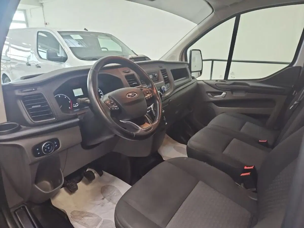 Ford Transit Custom Furgone usata a Vicenza (7)