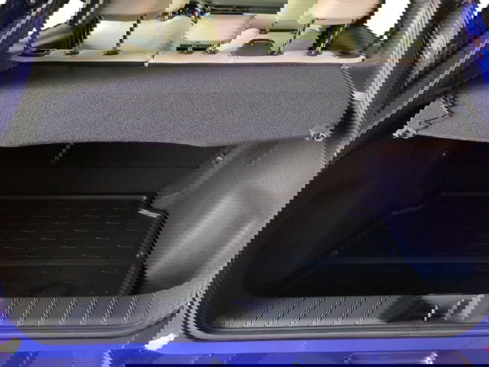 Lexus LBX usata a Milano (9)