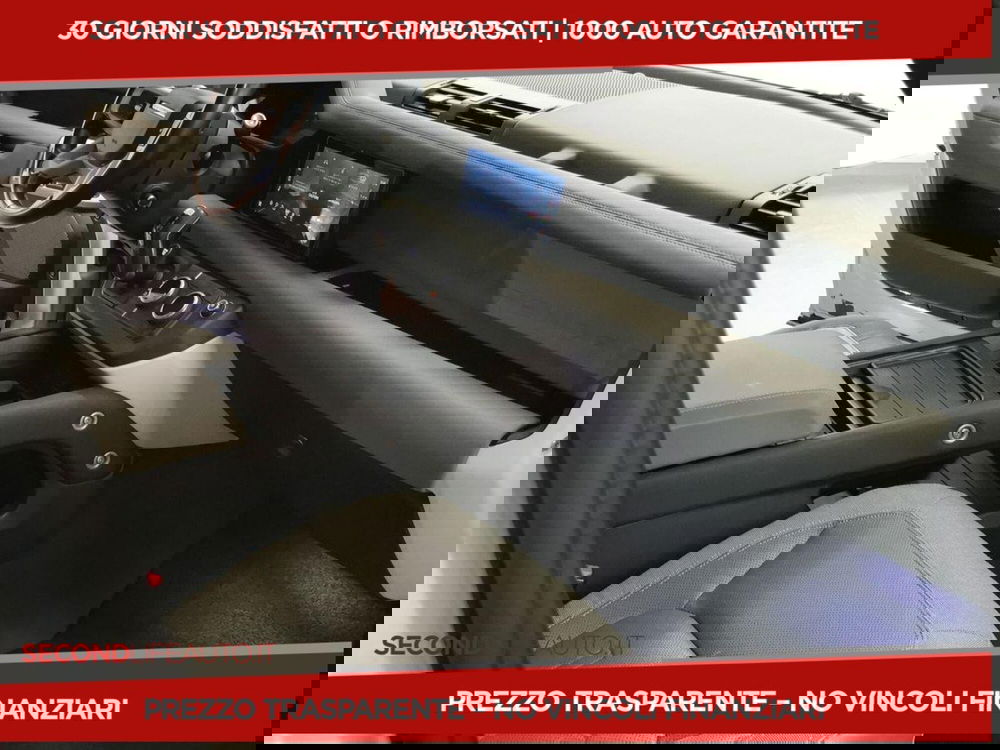 Land Rover Defender usata a Chieti (12)