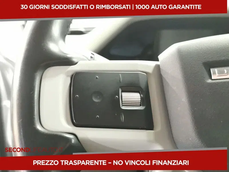 Land Rover Defender usata a Chieti (15)