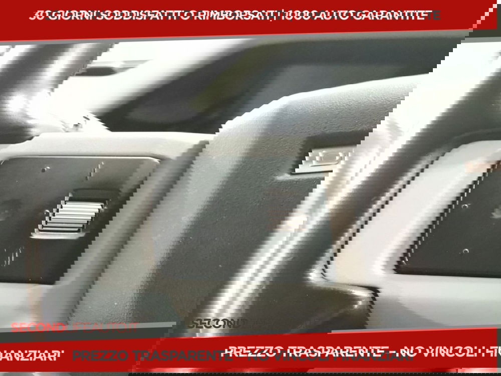 Land Rover Defender usata a Chieti (15)