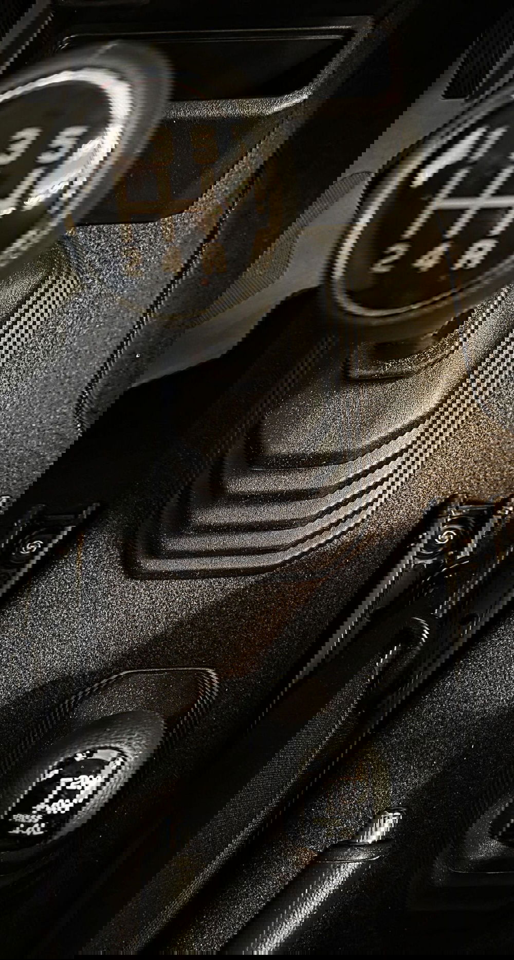 Suzuki Jimny usata a Pavia (11)