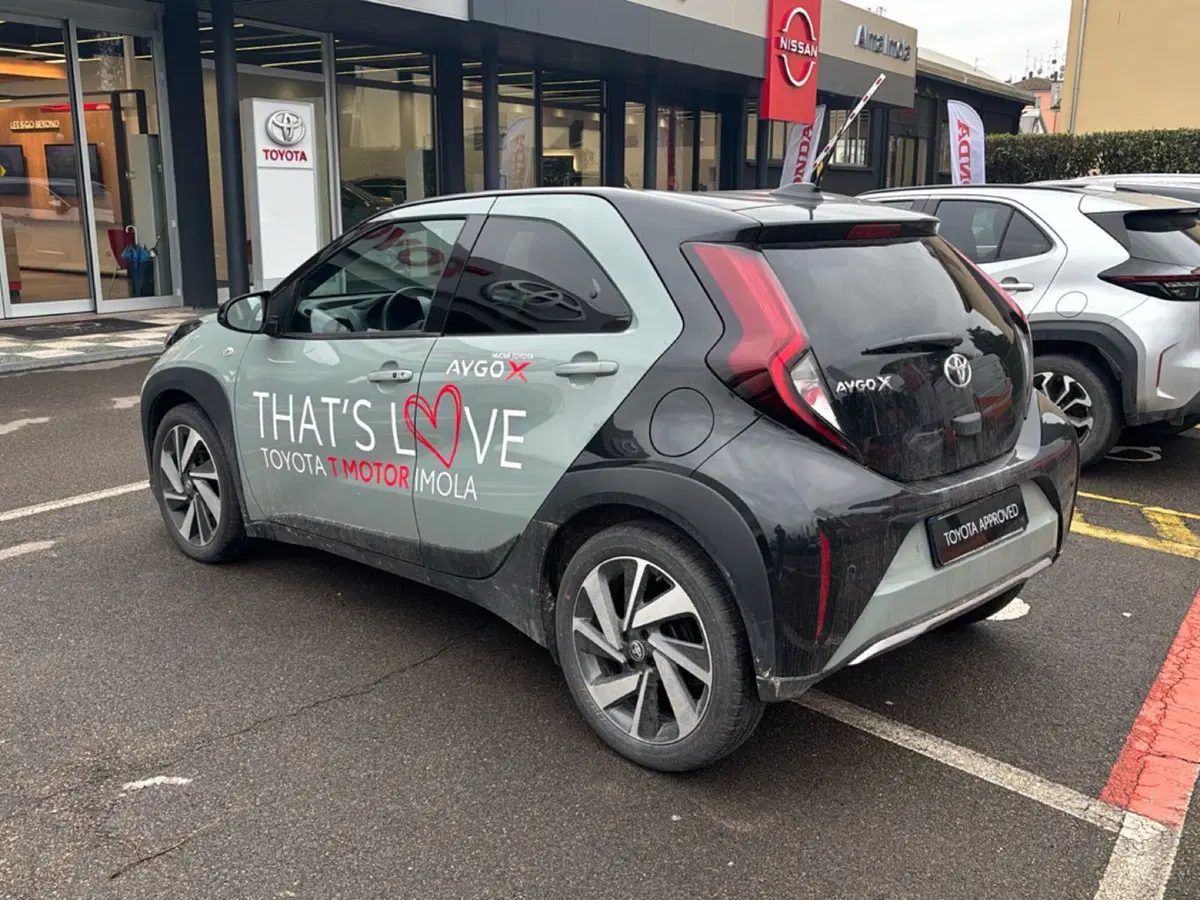 Toyota Aygo X nuova a Bologna (3)