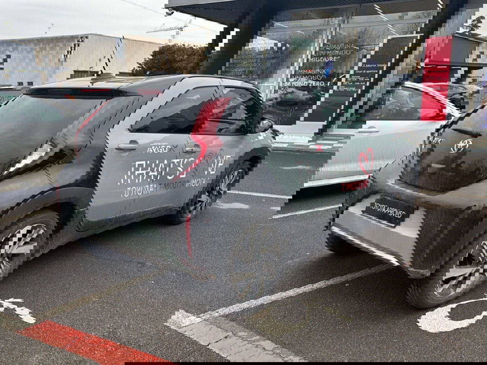 Toyota Aygo X nuova a Bologna (6)