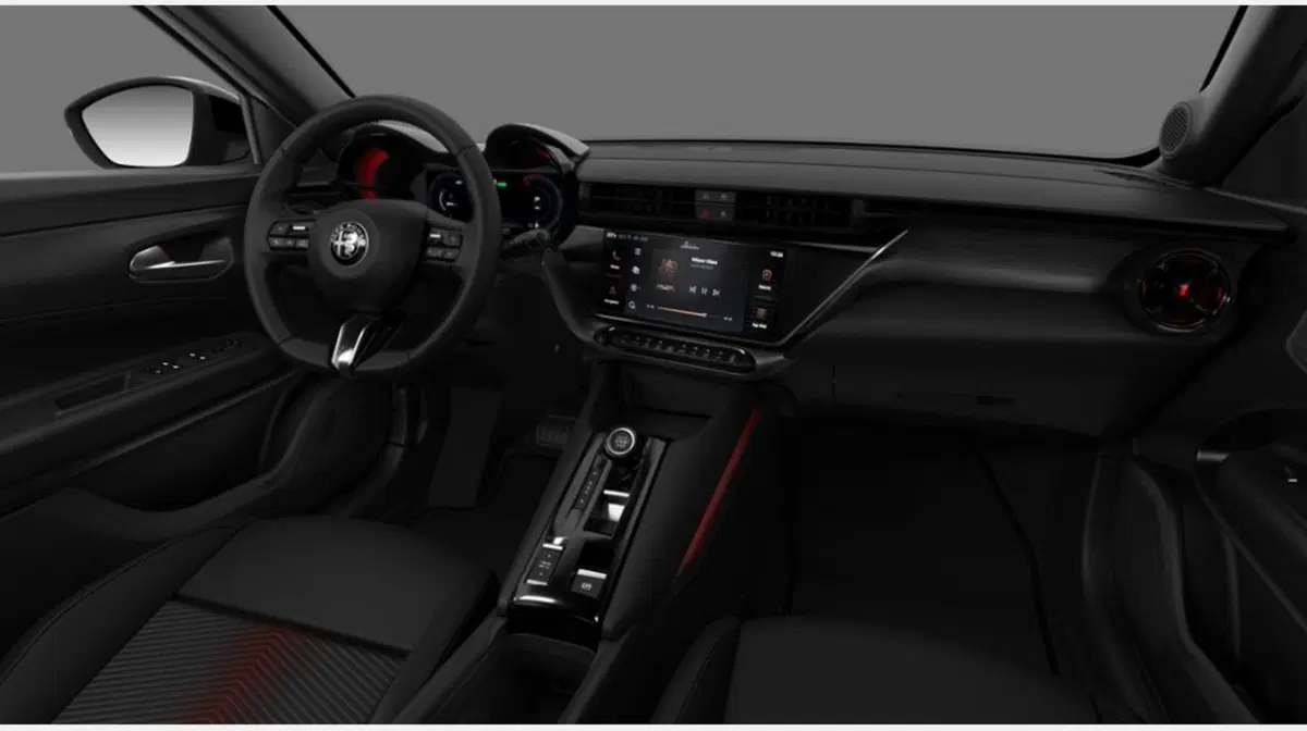 Alfa Romeo Junior nuova a Siena (2)