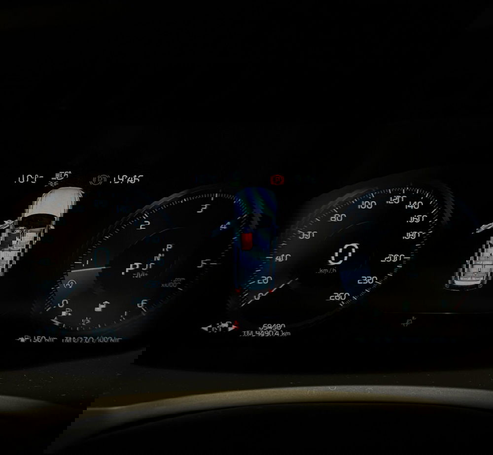 Volvo XC90 usata a Parma (4)