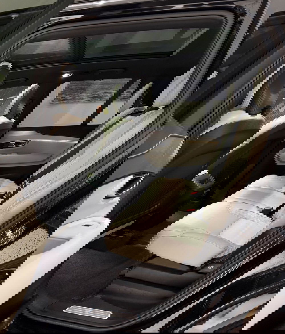 Volvo XC90 usata a Parma (6)