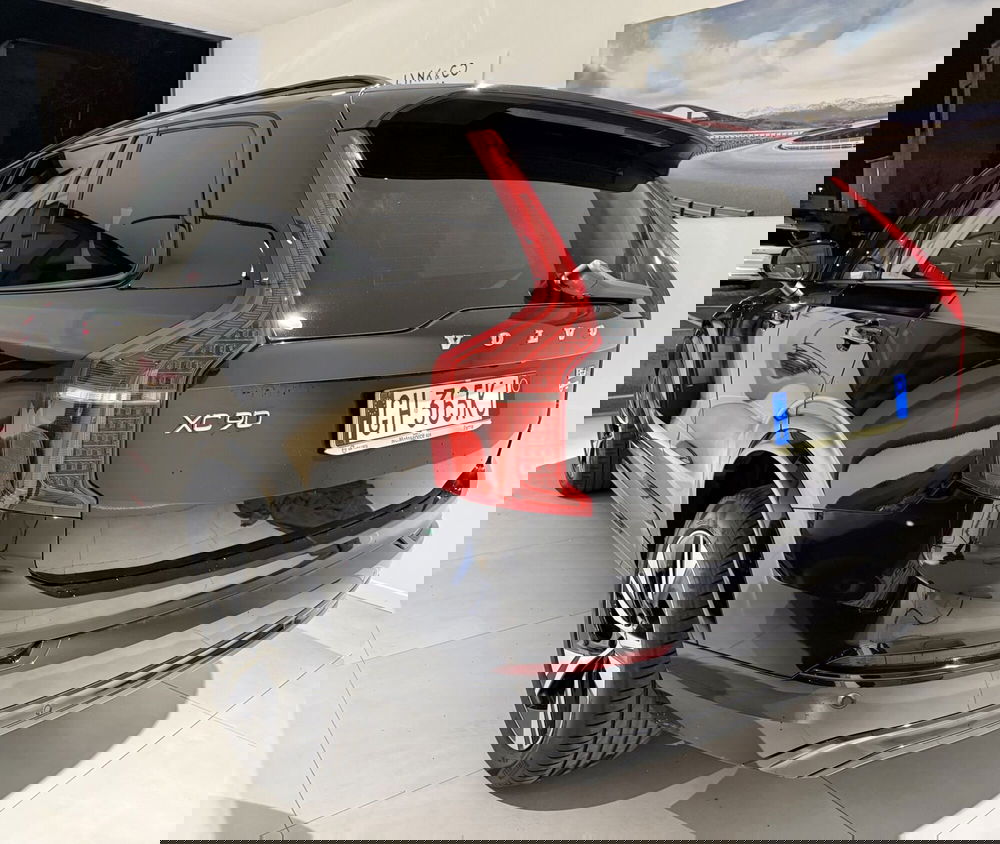 Volvo XC90 usata a Parma (8)