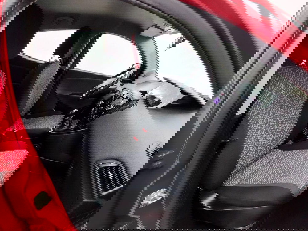 Lancia Ypsilon usata a Como (3)