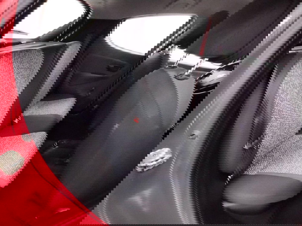 Lancia Ypsilon usata a Como (5)