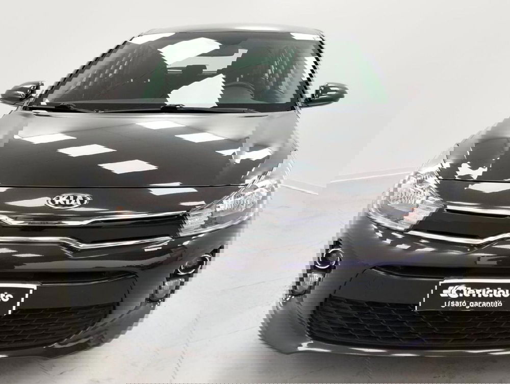 Kia Rio usata a Como (5)
