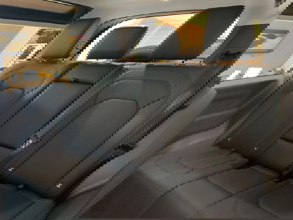 Land Rover Defender usata a Lucca (5)