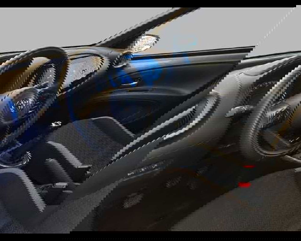 Toyota Aygo X usata a Roma (8)