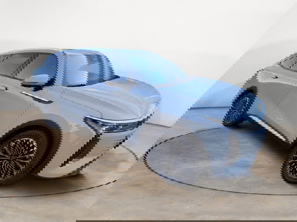 Omoda Omoda 9 SHS-P nuova a Vercelli (8)