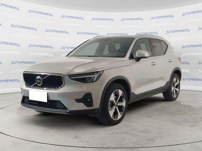Volvo XC40 B3 automatico Core del 2025 usata a Como