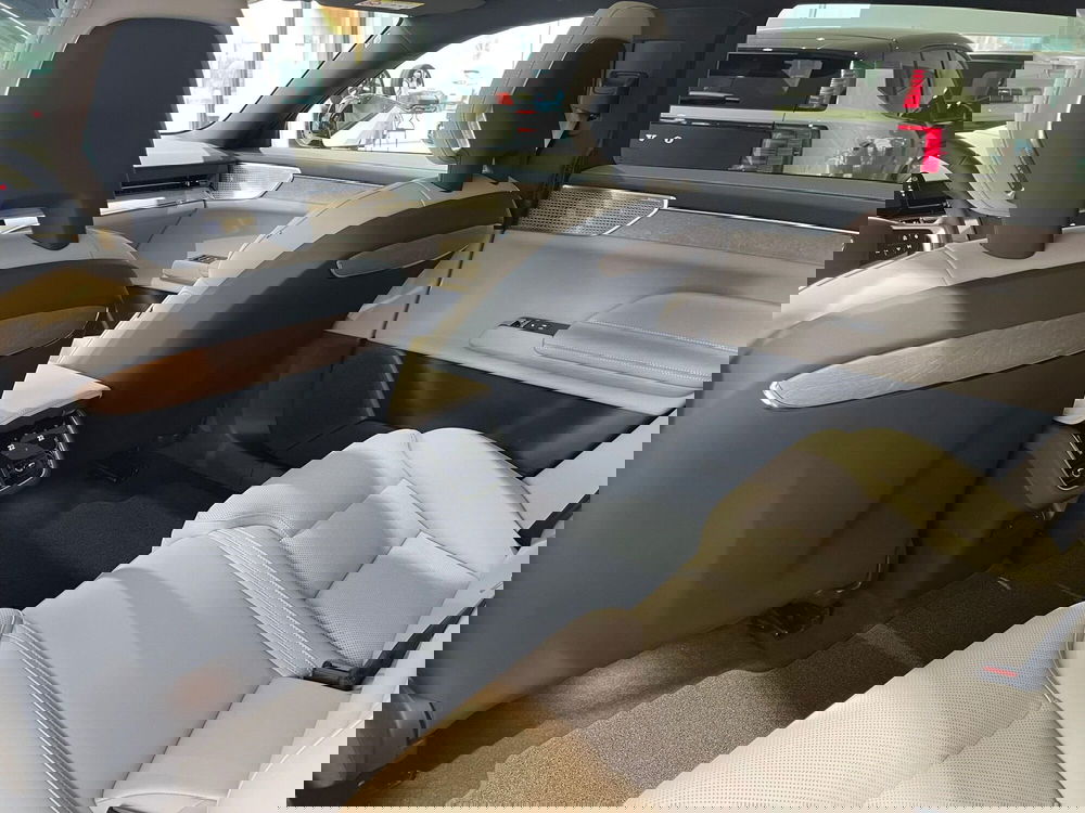 Volvo ES90 nuova a Como (10)