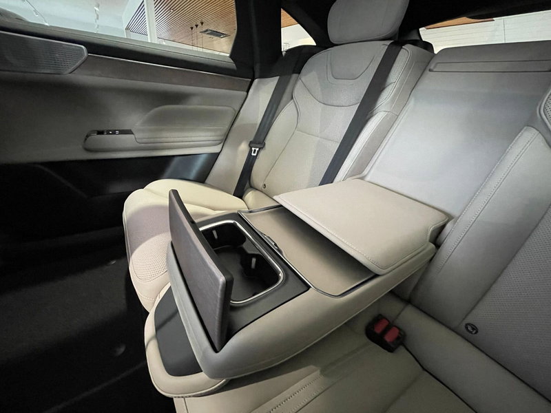 Volvo ES90 nuova a Como (13)