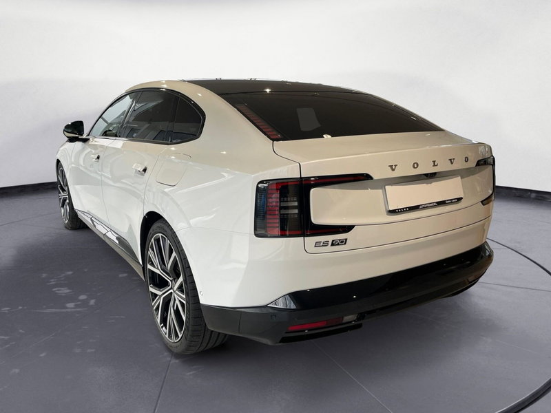 Volvo ES90 nuova a Como (4)